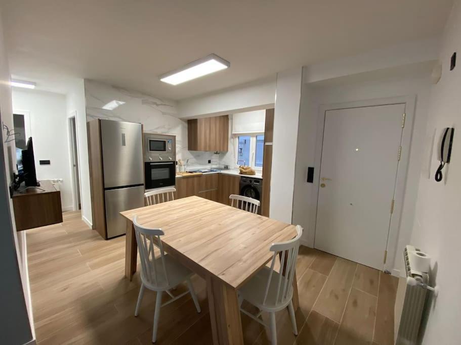 Vivienda Alameda De Santiago Leilighet Santiago de Compostela Eksteriør bilde
